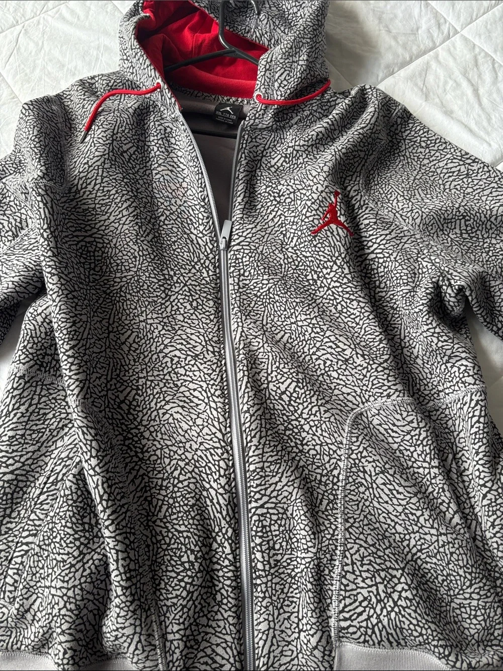 Jordan Grey Elephant Print Full-Zip Hoodie with Red Accents size xxl